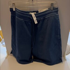 American Eagle Blue Fleece Jogger At The  Knee Shorts Sz M.  NWT. Box35